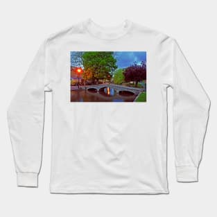 Bourton on the Water Cotswolds England UK Long Sleeve T-Shirt